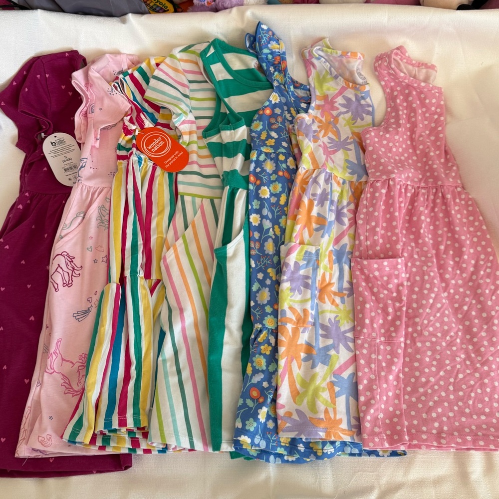 All 8 Colorful Girls' Dresses
Good Condition Size 6/Small